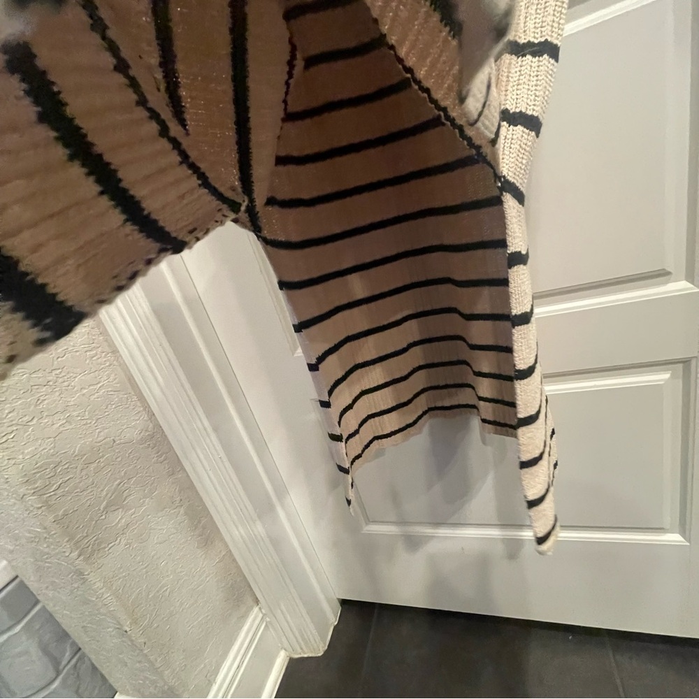 Zesica Tan with Brown Stripes Sweater Dress is New With Tags size: XL - Picture 9 of 10